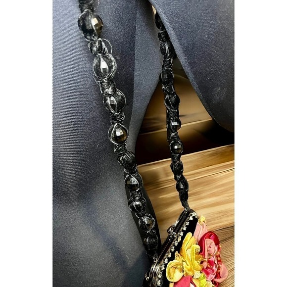 Vintage Mary Frances #1051 “Bed Of Roses” Shoulder Bag - Picture 11 of 11